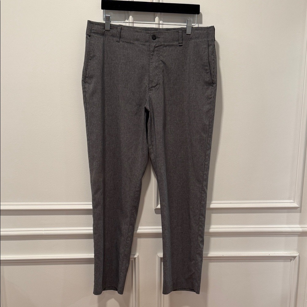 Ben Hogan Gray Dress Pants Size 38x30 Flat‎ Front Stretch Performance